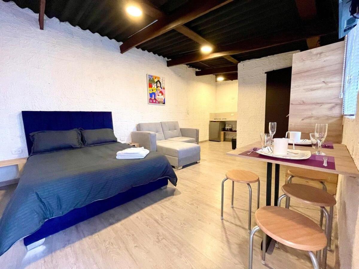 Super Apartamento Central En Casa Colonial ボゴタ エクステリア 写真
