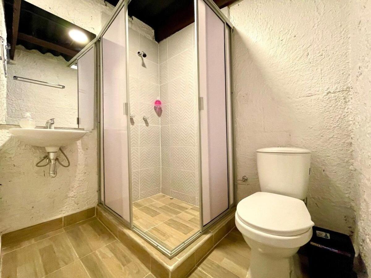 Super Apartamento Central En Casa Colonial ボゴタ エクステリア 写真